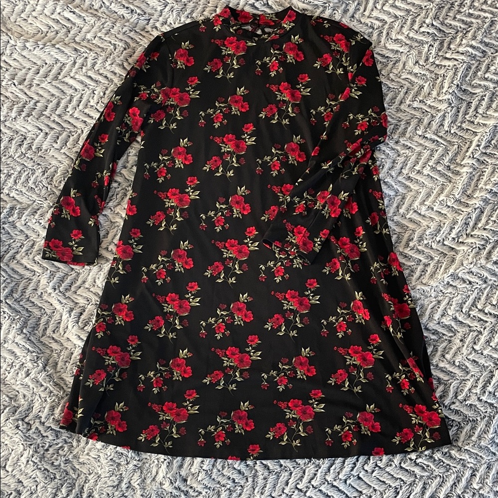 Forever 21 Floral Long Sleeve Skater Dress - Black and Red NWOT